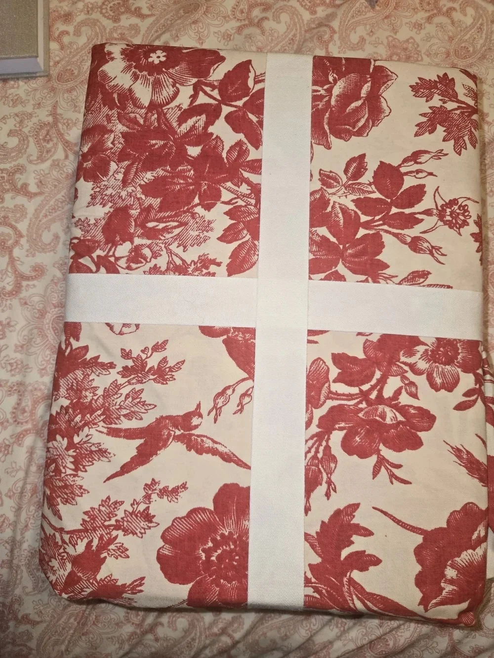 Pottery Barn Sorrel Red Floral Sheet Set